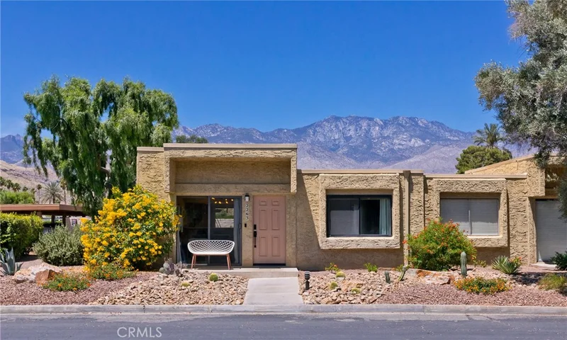 2263 Los Patos Drive, Palm Springs, CA 92264