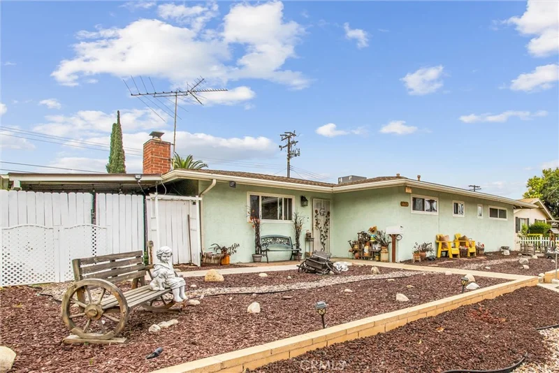 1023 Brookside Avenue, Redlands, CA 92373