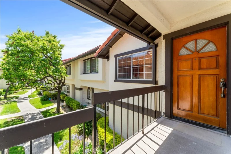 5604 Las Virgenes Road 71, Calabasas, CA 91302