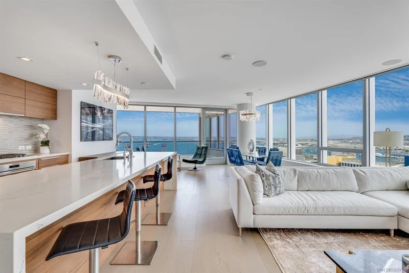 888 W E Street 2401, San Diego, CA 92101
