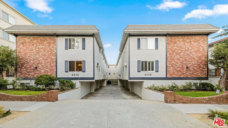 2242 S Bentley Avenue 1, Los Angeles, CA 90064