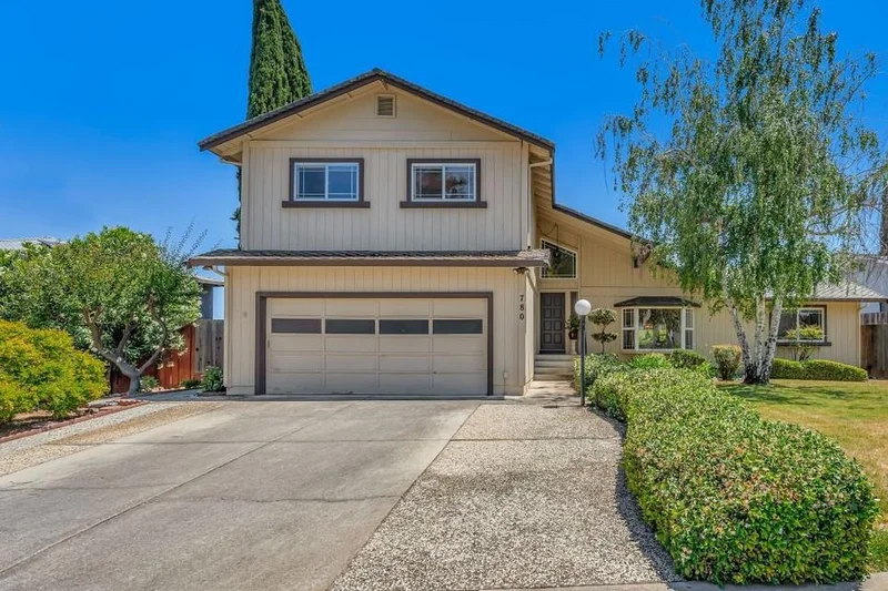 780 Carignane Drive, Gilroy, CA 95020