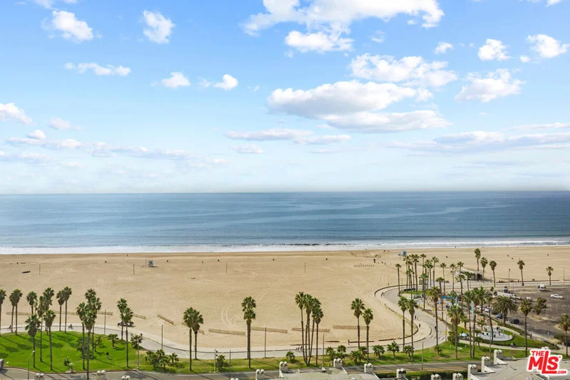 2960 Neilson Way 103, Santa Monica, CA 90405