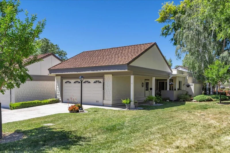 6177 Montgomery Place, San Jose, CA 95135