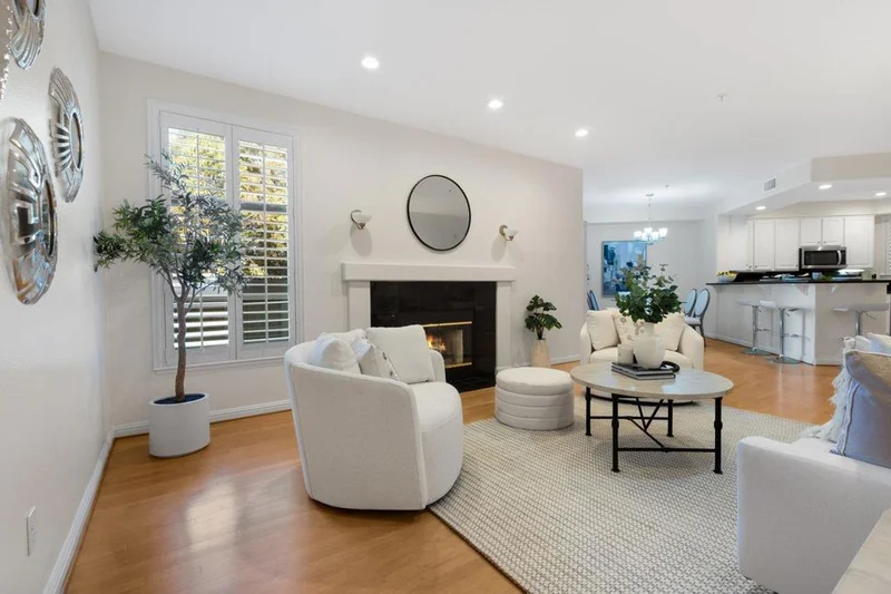 880 Meridian Bay Lane 109, Foster City, CA 94404