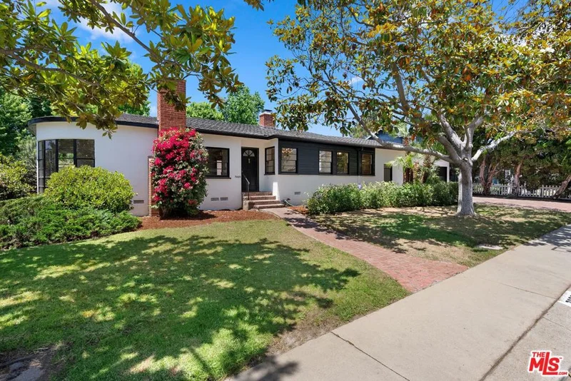 7825 Kentwood Avenue, Los Angeles, CA 90045