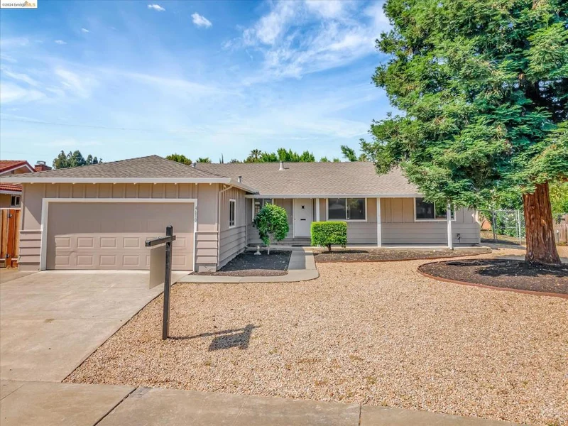 4610 Regina Ln, Concord, CA 94521