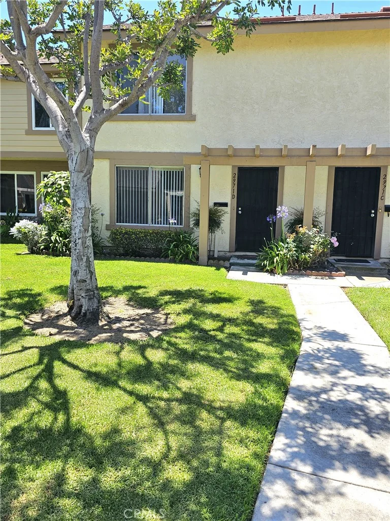 2971 Bradford Place 64, Santa Ana, CA 92707