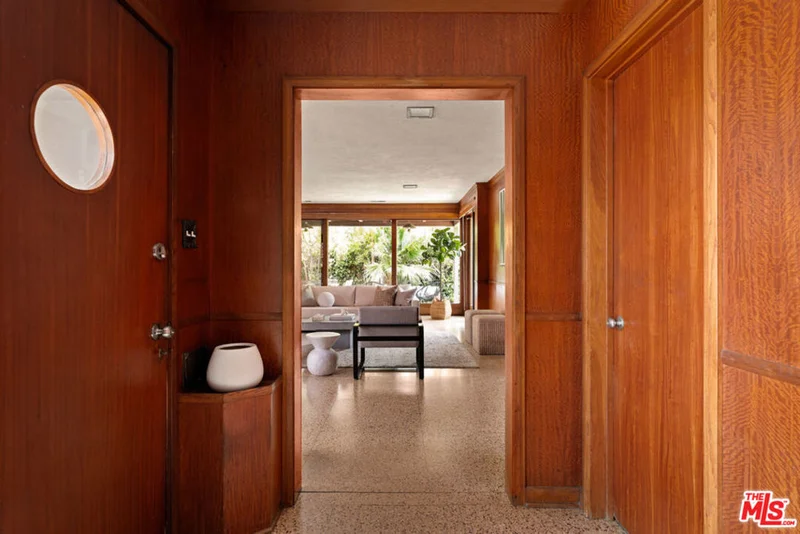 4158 Wanda Drive, Los Angeles, CA 90027