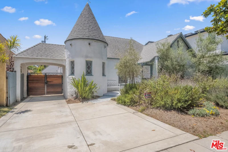 8832 Horner Street, Los Angeles, CA 90035