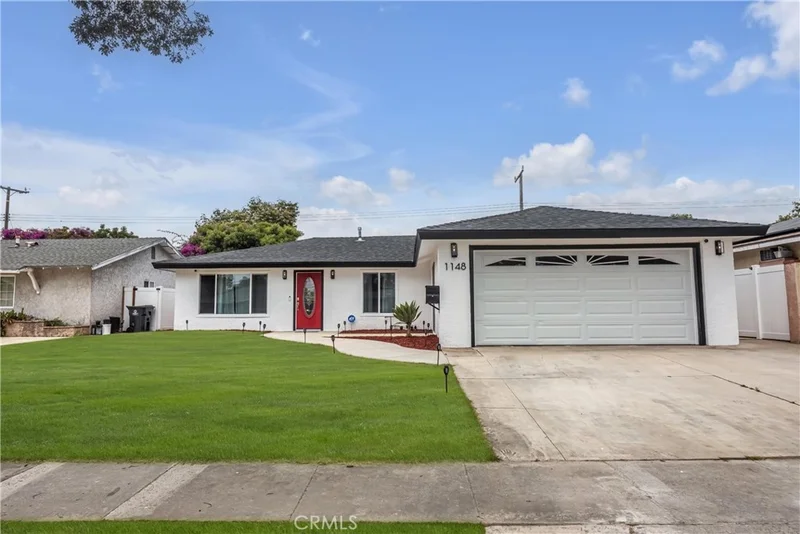 1148 S Arapaho Drive, Santa Ana, CA 92704