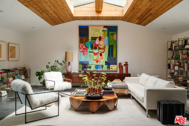 461 W Rustic Road, Santa Monica, CA 90402