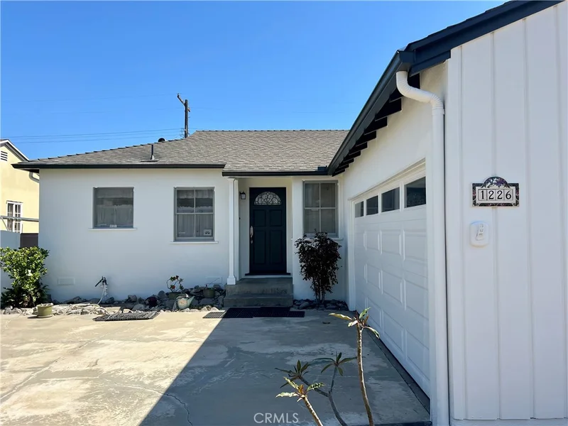 1226 W 187th Street, Gardena, CA 90248