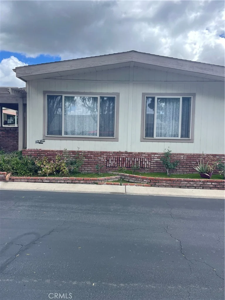 5200 Irvine Boulevard 281, Irvine, CA 92660