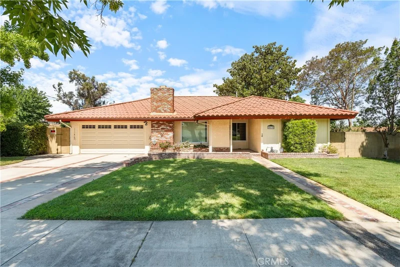 10136 Shady View Street, Riverside, CA 92503