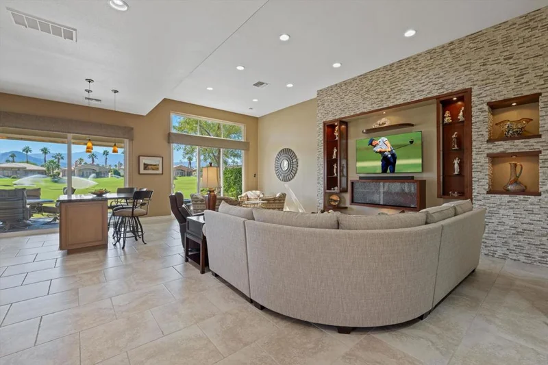 509 Desert Holly Drive, Palm Desert, CA 92211