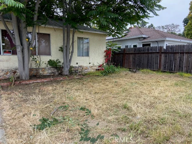 7733 Craner Avenue, Sun Valley, CA 91352