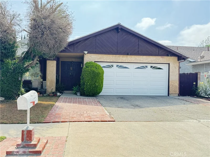 7810 Topeka Drive, Reseda, CA 91335