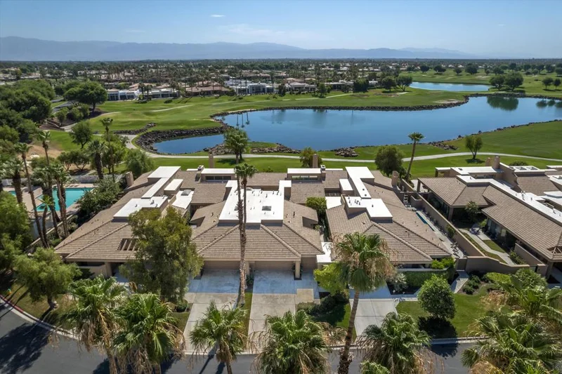 55536 Oak Tree, La Quinta, CA 92253