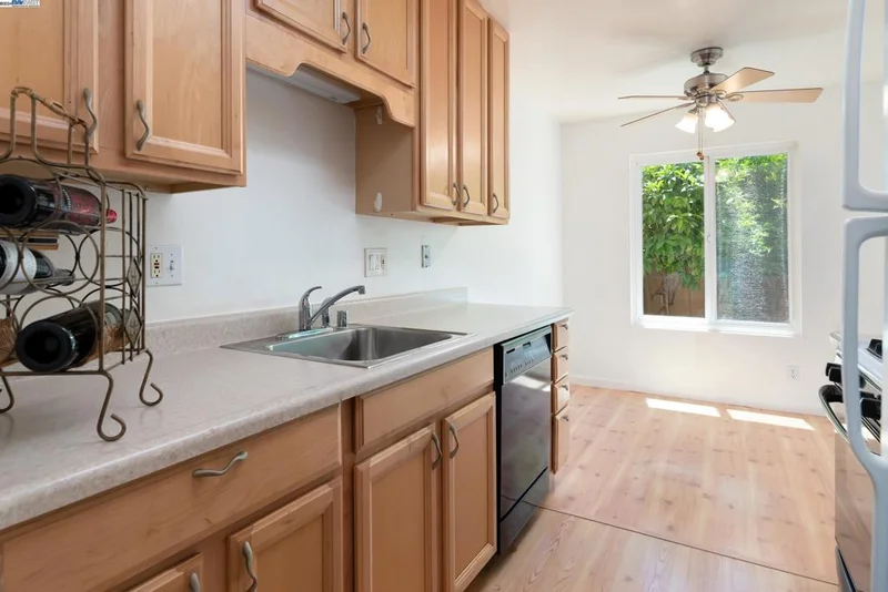 2755 Country Dr 144, Fremont, CA 94536