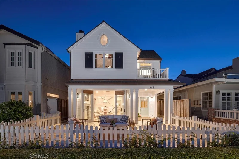 419 Marigold Avenue, Corona Del Mar, CA 92625
