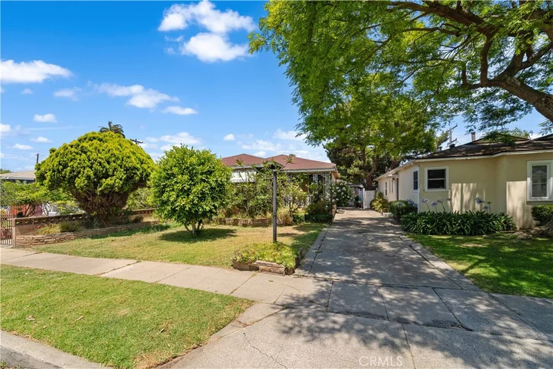 4332 Moore Street, Los Angeles, CA 90066
