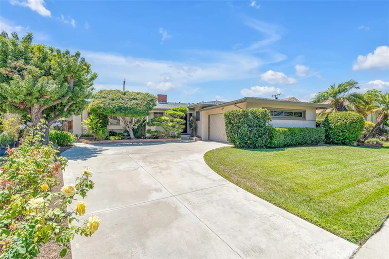 10427 Woodstead Avenue, Whittier, CA 90603