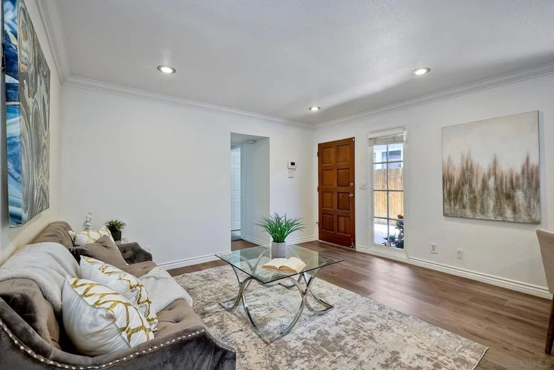 4170 33rd St 101, San Diego, CA 92104