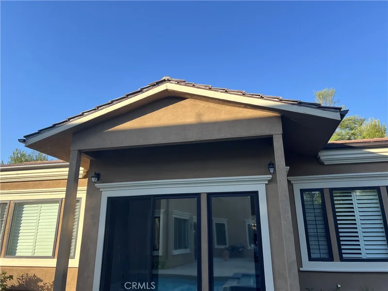 104 Shady Arbor, Irvine, CA 92618