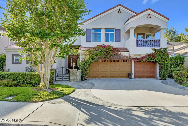 11317 Rosecreek Drive, Moorpark, CA 93021