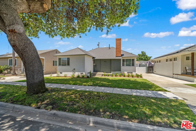 6153 Castana Avenue, Lakewood, CA 90712