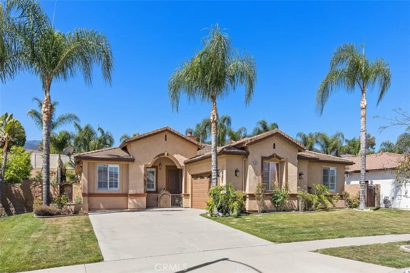 1842 Morfontaine Way, Corona, CA 92883