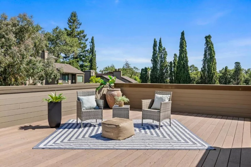 1 Bayview Avenue 9, Los Gatos, CA 95030
