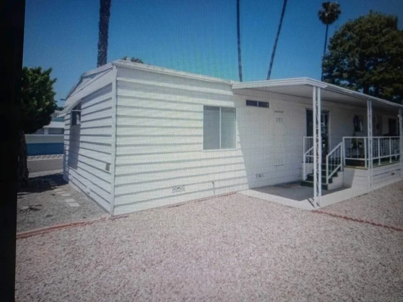 2300 E Valley Parkway, Escondido, CA 92027