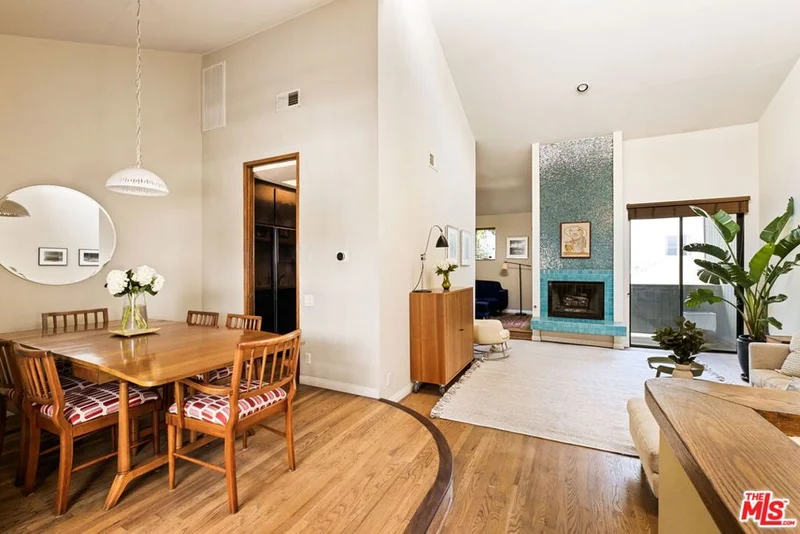 4336 Babcock Avenue 103, Studio City, CA 91604