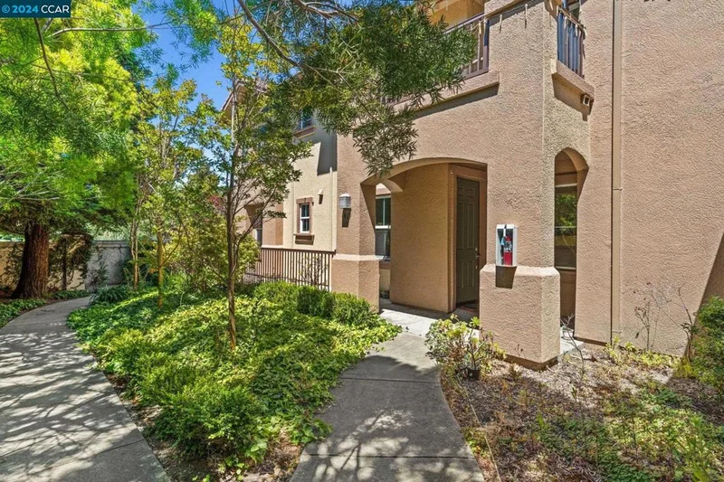 419 Presidio St, San Pablo, CA 94806