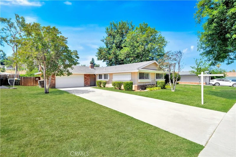 10020 Glenbrook Street, Riverside, CA 92503