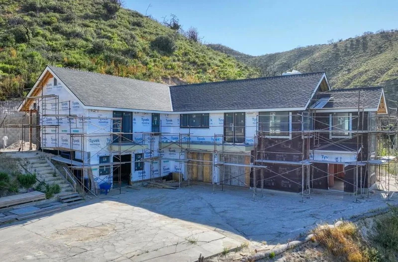 228 Pine Canyon, Salinas, CA 93908