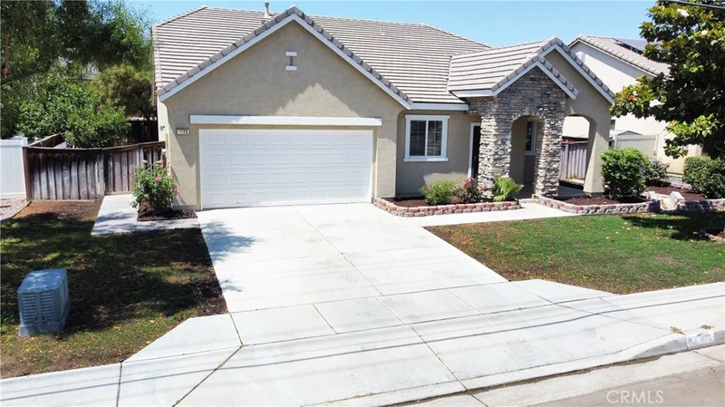 1175 E Washington Avenue, San Jacinto, CA 92583