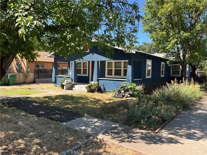 1002 Aspen Street, Chico, CA 95928
