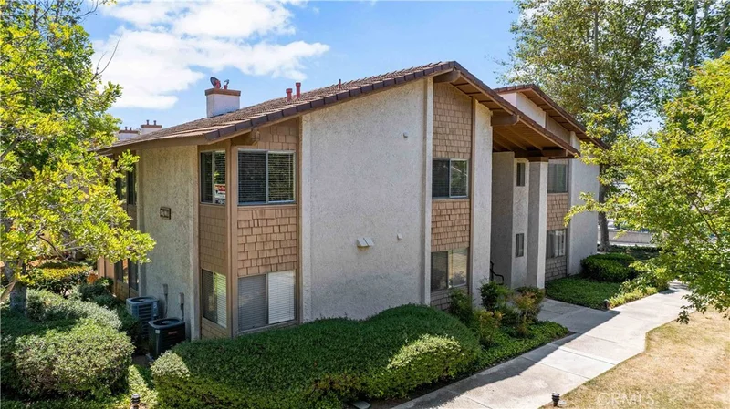 901 Golden Springs Drive A16, Diamond Bar, CA 91765