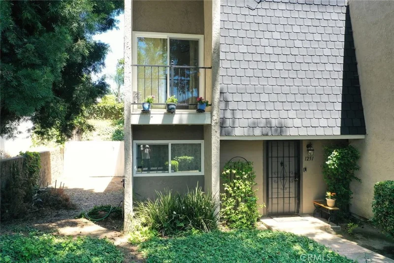 1251 Rosecrans Avenue 49A, Fullerton, CA 92833