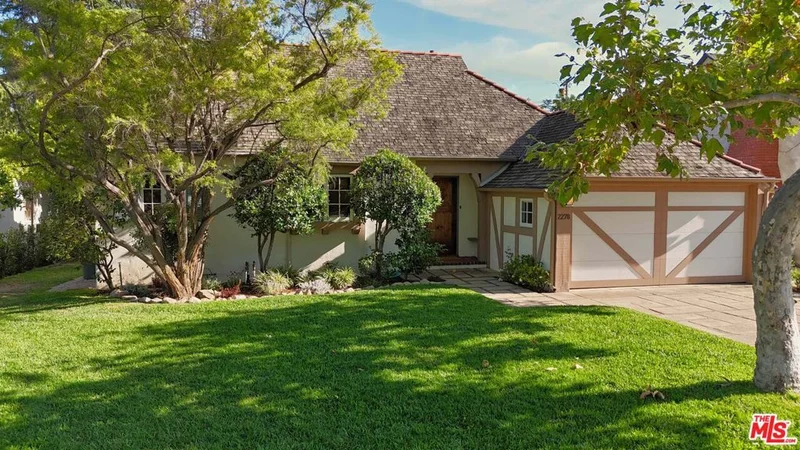 2278 E Mountain Street, Pasadena, CA 91104