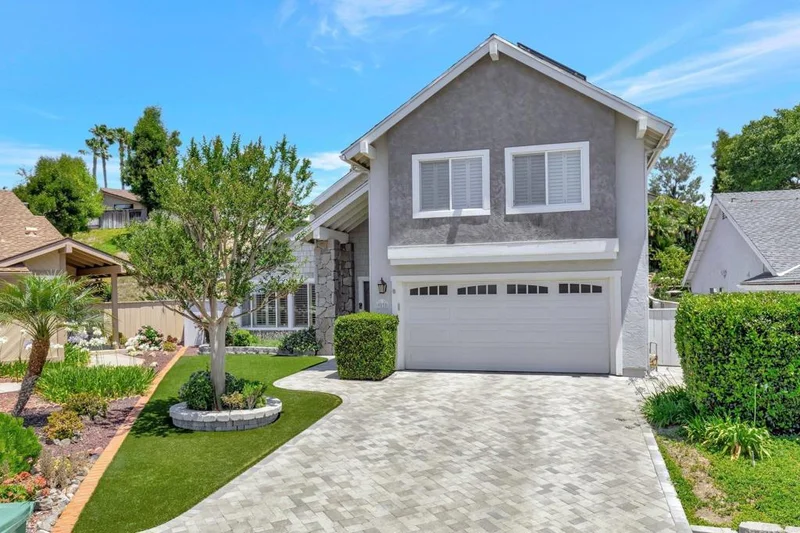 9030 Meadowrun Court, San Diego, CA 92129