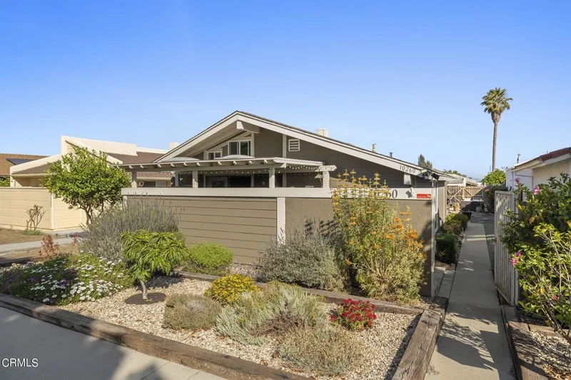10260 Darling Road, Ventura, CA 93004