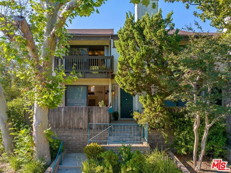 11629 Acama Street, Studio City, CA 91604