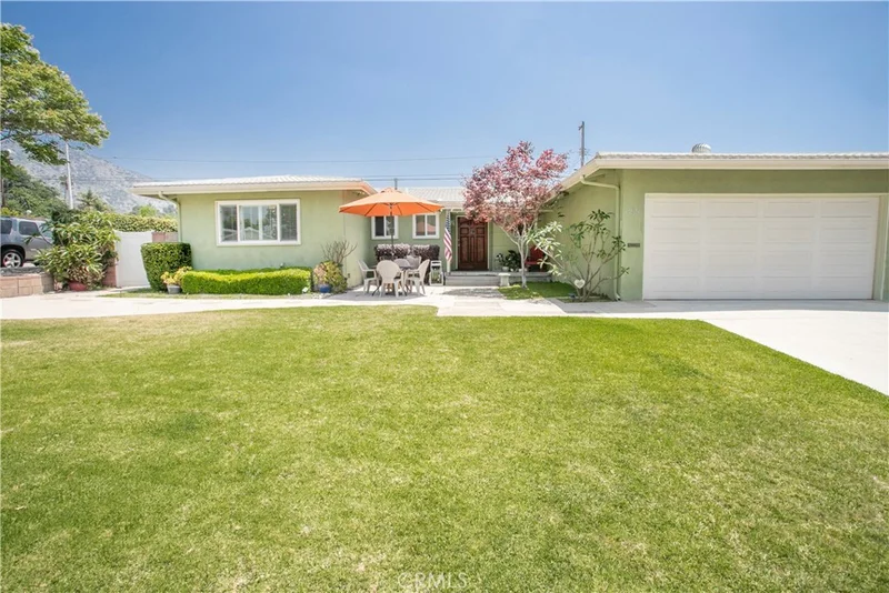 1226 N Dalton Avenue, Azusa, CA 91702