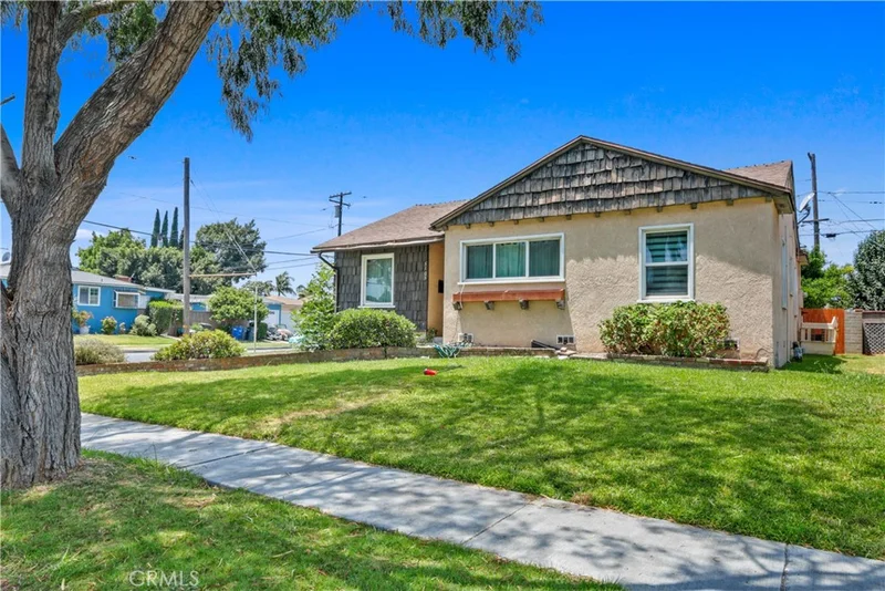 5103 Barlin Avenue, Lakewood, CA 90712