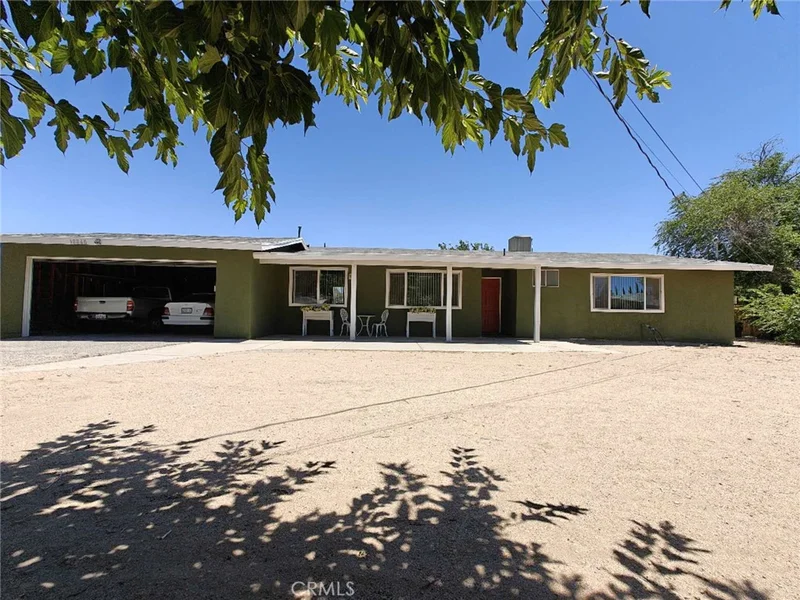 18840 Juniper Street, Hesperia, CA 92345