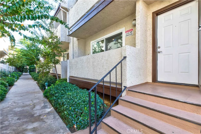 8801 Cedros Avenue 13, Panorama City, CA 91402